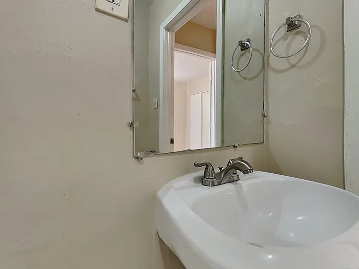 8238 Redwood Dr — Photo 20