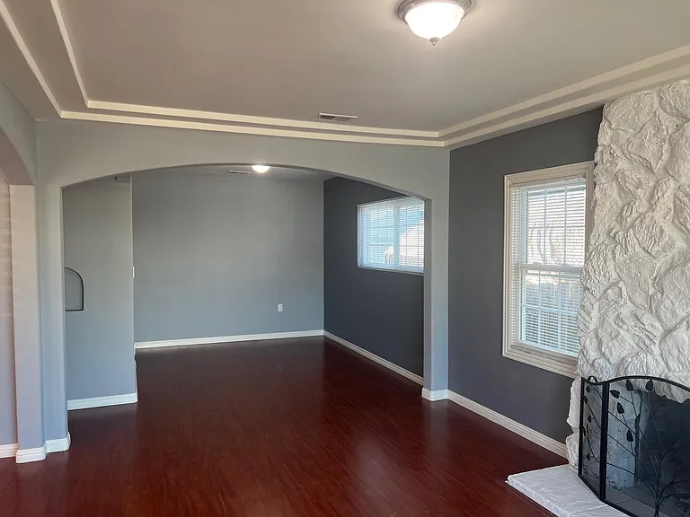 3887 Ocean View Blvd — Photo 29