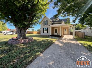 416 S Park St, Meade, KS 67864