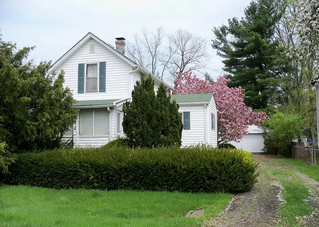 2816 Fern Ave photo 1