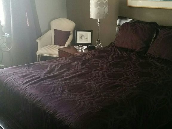 5th image of 215 Atlantic Ave #25