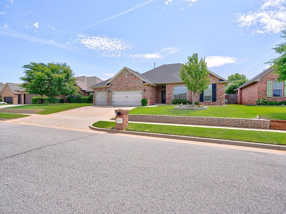 1st image of 8404 Heather Glen Dr