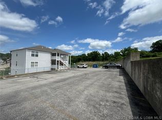 1091 Redbud Rd, Osage Beach, MO 65065