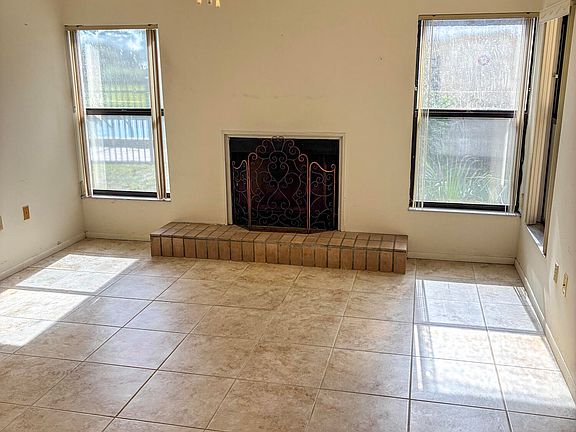 5th image of 420 Catamaran Dr APT 99