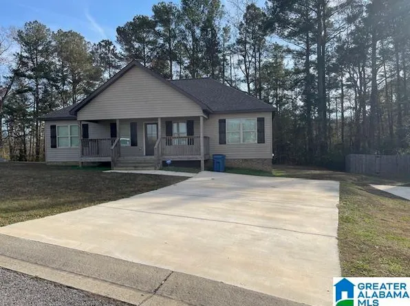 236 Green Acres Blvd, Trafford, AL 35172