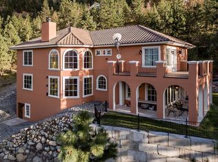 7390 Navarre Dr, Chelan, WA 98816