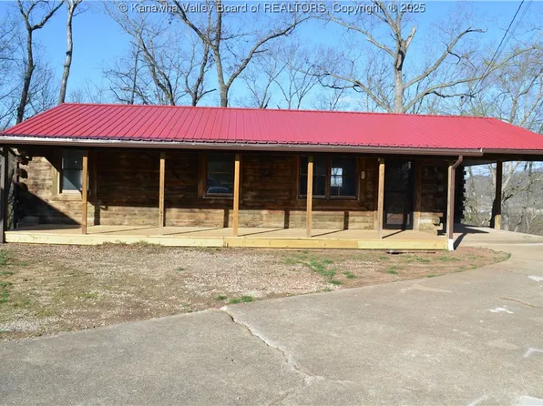 85 Houston St, Nitro, WV 25143