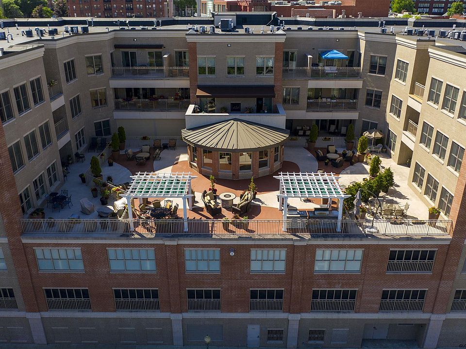 1st image of 38 High Rock Ave #6D