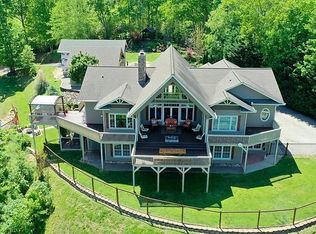 624 Nations Creek Rd, Whittier, NC 28789