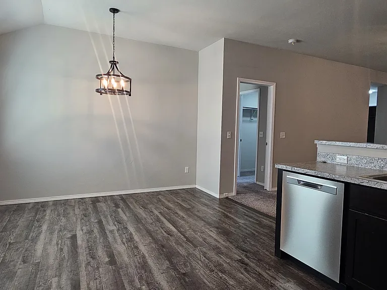 4312 Umbria Rd — Photo 11