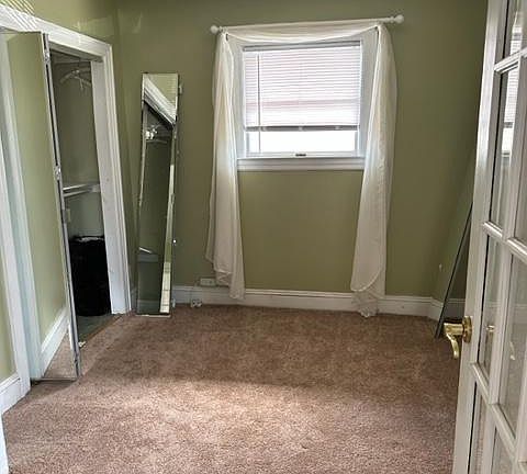 5th image of 86 Moore Ave #1