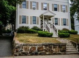31 Pleasant St, Beverly, MA 01915