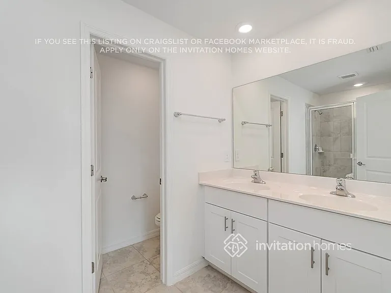 7165 Greenwood Park Cir — Photo 17