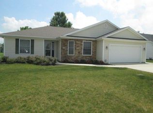 8 Amy Ave, Wapakoneta, OH