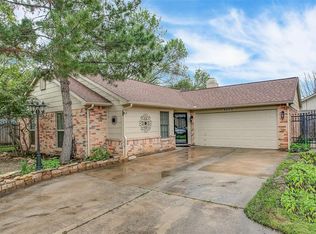 3203 Forest Creek Dr, Fort Worth, TX 76123