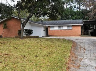 9713 Caffrey St, Houston, TX 77075