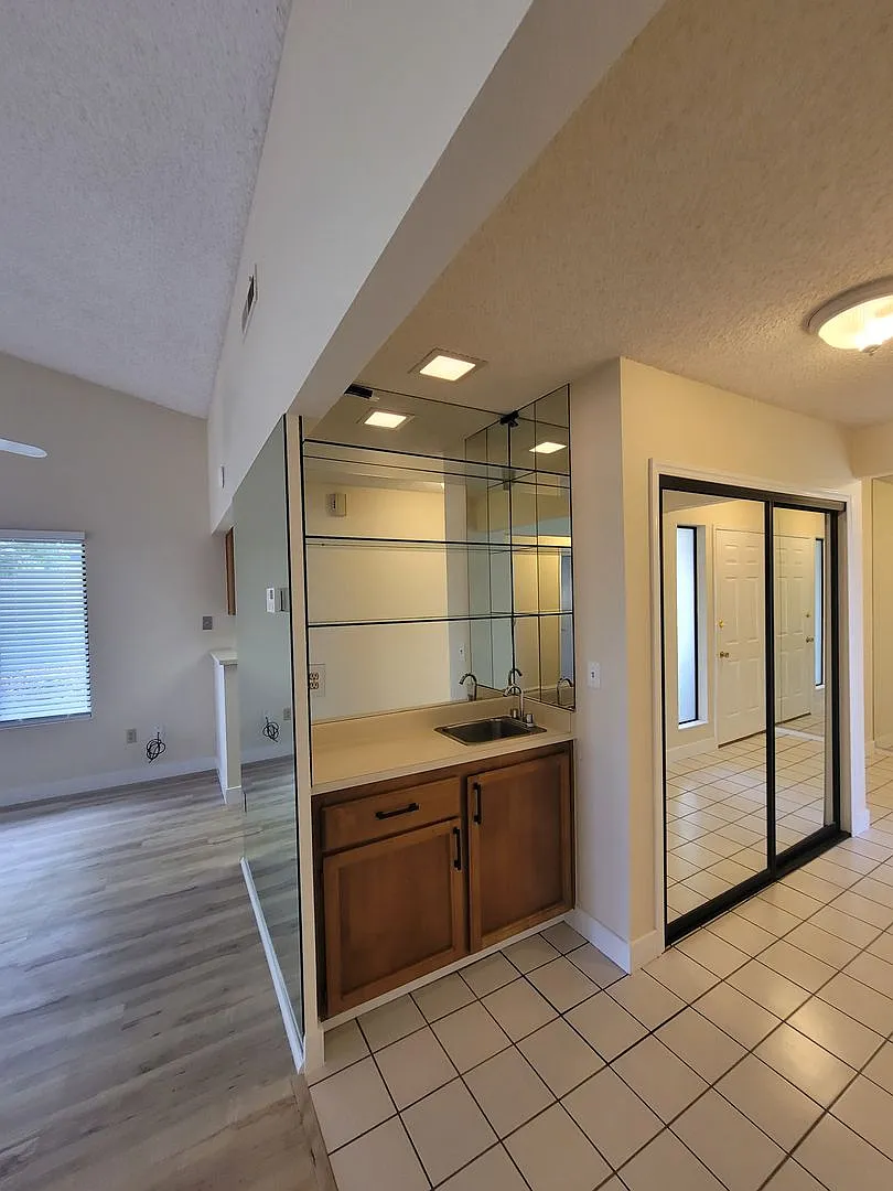Open & Airy 3-Bed Home with Private Patio in Discovery Bay! — Photo 3