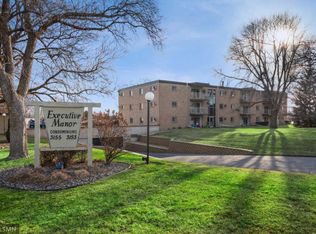 3153 Old Highway 8 APT 102, Minneapolis, MN 55418