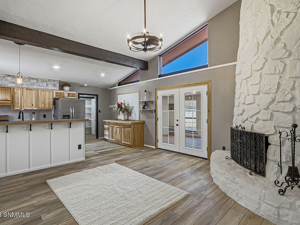 1st image of 3005 Ronna Dr