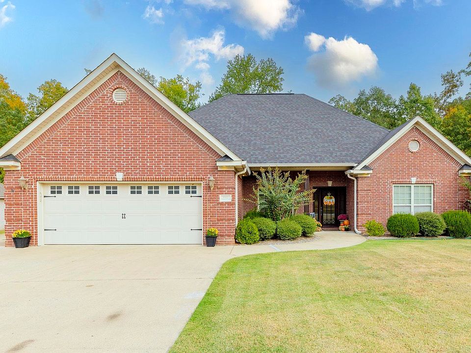 1st image of 3922 Robinwood Cir