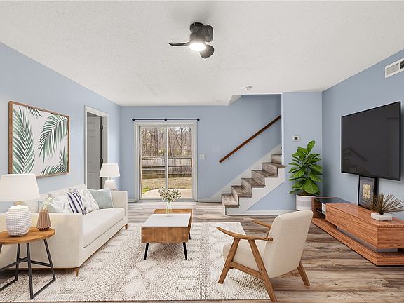 5th image of 101 Buteos Way