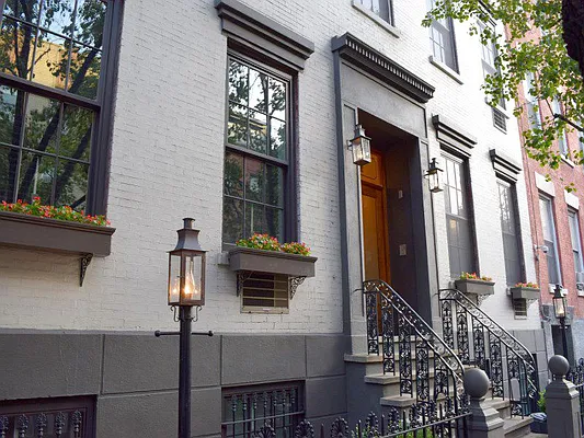 Sold by Sotheby's International Realty | media 20