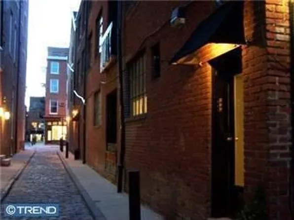 129 Cuthbert St, Philadelphia, PA 19106