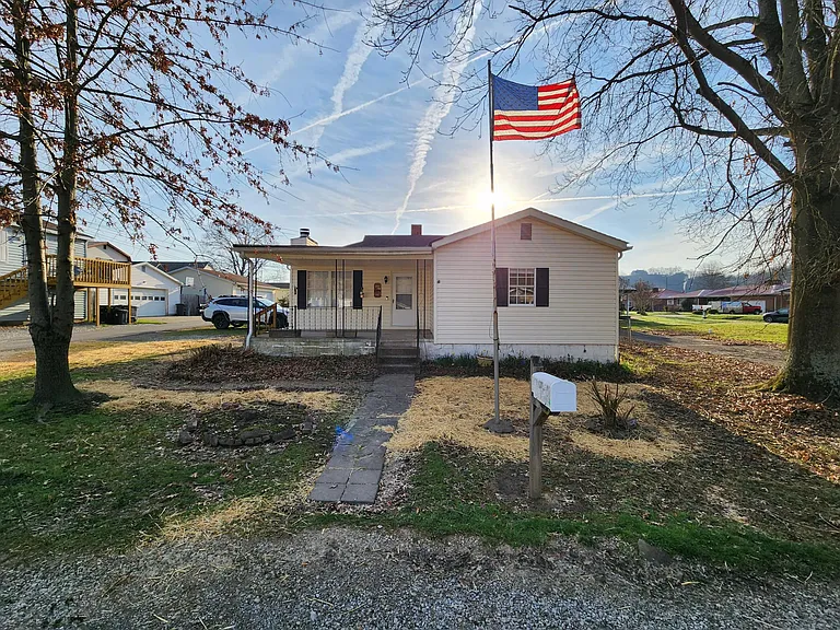 1330 McClung Ave — Photo 13