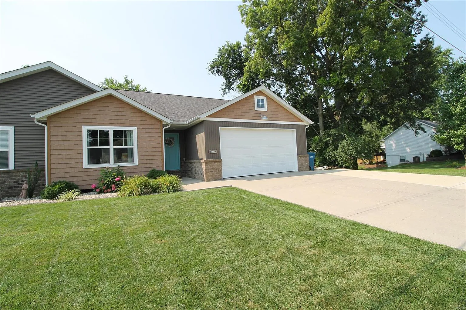 213 Hazel St #A photo 1