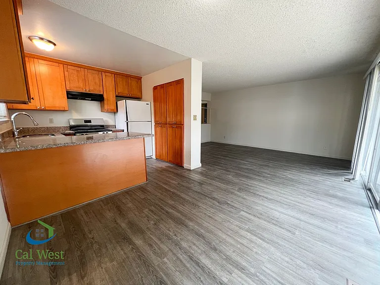 1621 Maurice Ln #2 — Photo 8