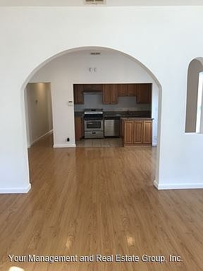 4th image of 3933 Woolwine Dr #3935