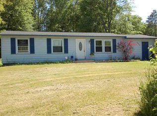 7062 Willow Dr, Cadillac, MI 49601