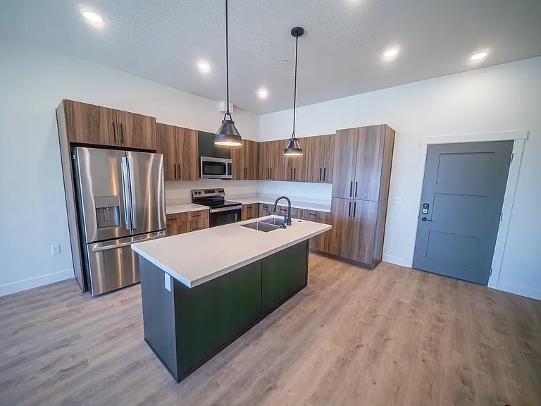 6121 S Highland Dr #202 — Photo 5