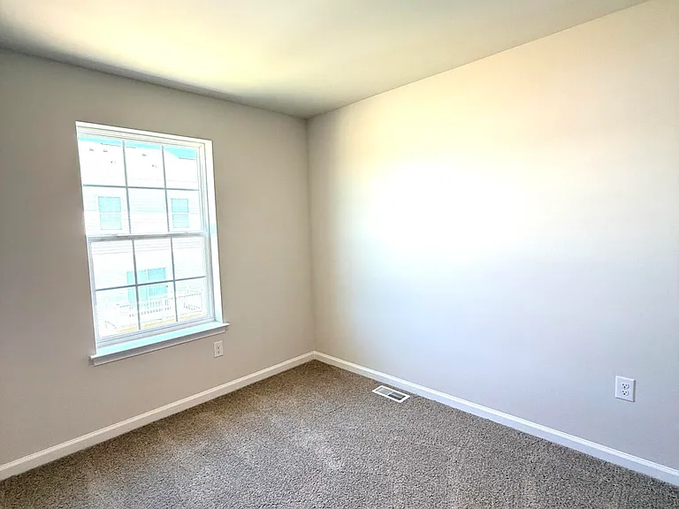 144 Gary Way — Photo 16