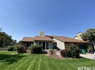 8918 S Taft Hill Ct, Sandy, UT 84093