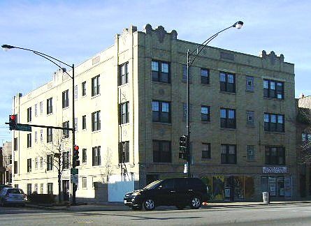 1st image of 2400 W Wilson Ave APT 203