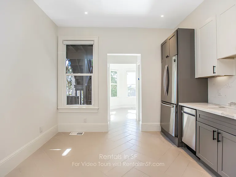 167 Belvedere St — Photo 7