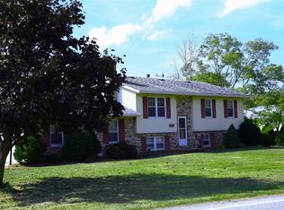 2624 Saltsman Rd, Erie, PA 16510