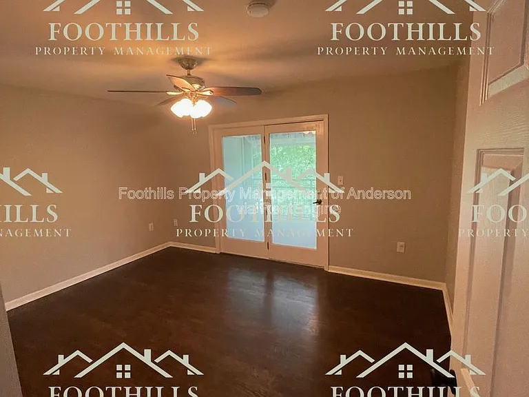 612 Northlake Dr — Photo 6