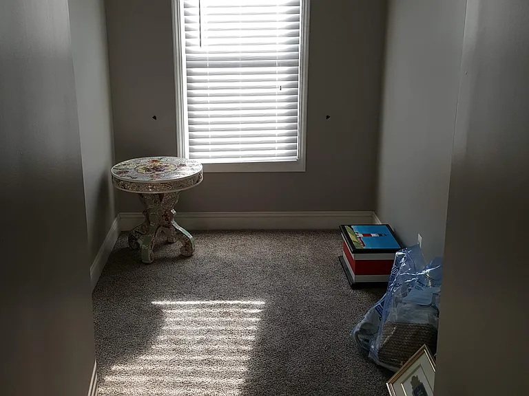 Reading room / office / nursury off master bedroom