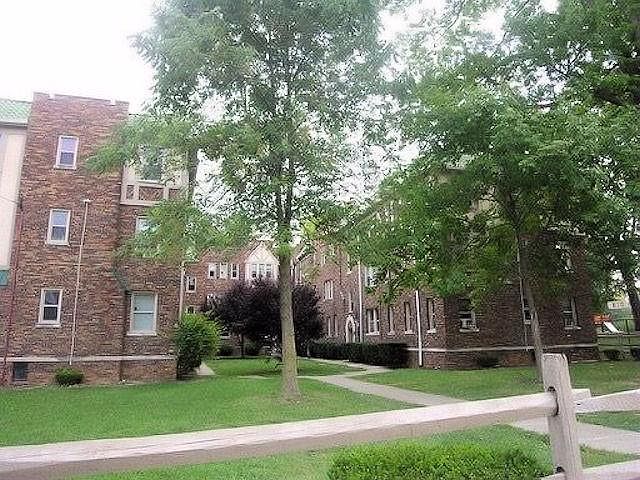 1st image of 810 N Fred Shuttlesworth Cir