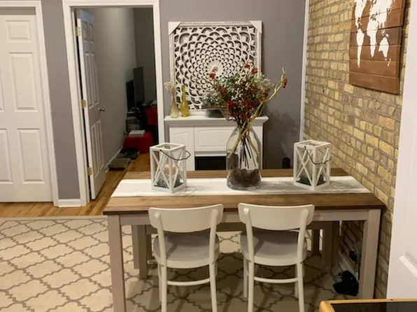 533 N Ashland Ave #2, Chicago, IL 60622