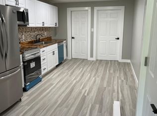 900 N Park Ave APT 2, Norristown, PA 19403