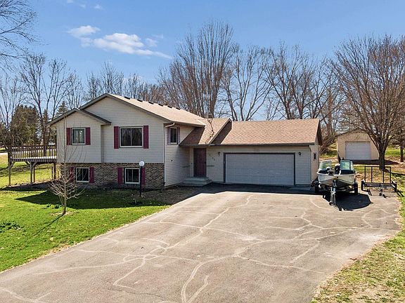 4th image of 32185 Terry Rd