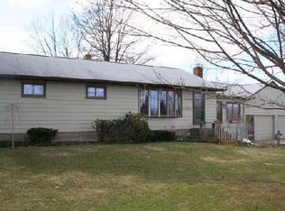 9333 Station Rd, Erie, PA 16510