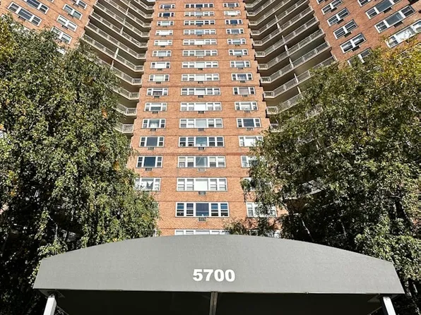 5700 Arlington Avenue image 1 of 31