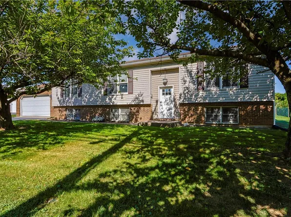 189 Tatamy Rd, Nazareth, PA 18064