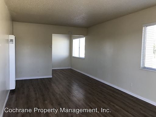 2nd image of 826 W Cook St APT 2