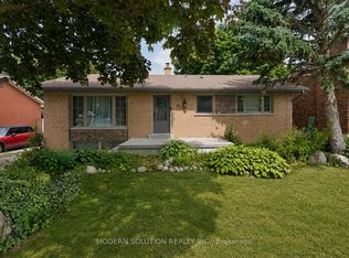61 Godfrey Dr, London, ON N5V 2E8