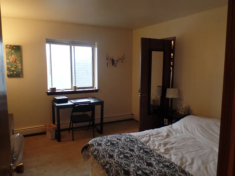 2533 N Oakland Ave #106 — Photo 6
